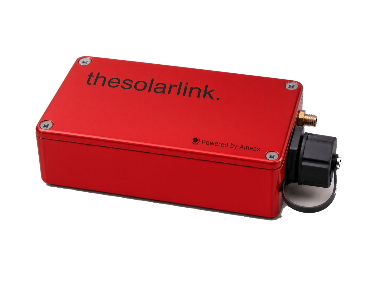 theSolarlink. — το gateway σε κόκκινο αλουμινένιο κουτί